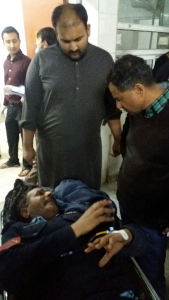 FIRING, INCIDENT, DURING, MARRIAGE, PARTY, POLICE, OFFICIAL, INJURED,