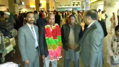 RE-KNOWN, PERSON, AND, SOCIAL, WORKER, DR. ATHAR, ALI, RETURNED, AFTER, PERFORMING, UMRAH, ON, AIRPORT, FRIENDS, AND, FATHER, DR. MUBARAK, ALI, RECEIVED, HIM