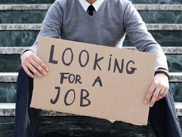 Degree here, but job does not get!