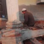 The farmer threw his three-storey house took behind by 40 meters