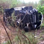 muzaffarabad-jeep-deep-in-the-wheel-8-people-died