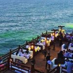 Karachi closed 3 restaurants on two rivers, employees protest