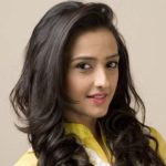 Distributing the artist to any category is not correct, Momal Shaikh