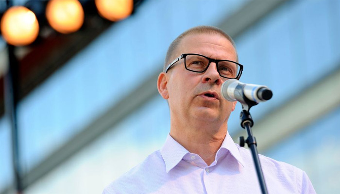 Boxer Amir Khan won the name of the Pakistani people