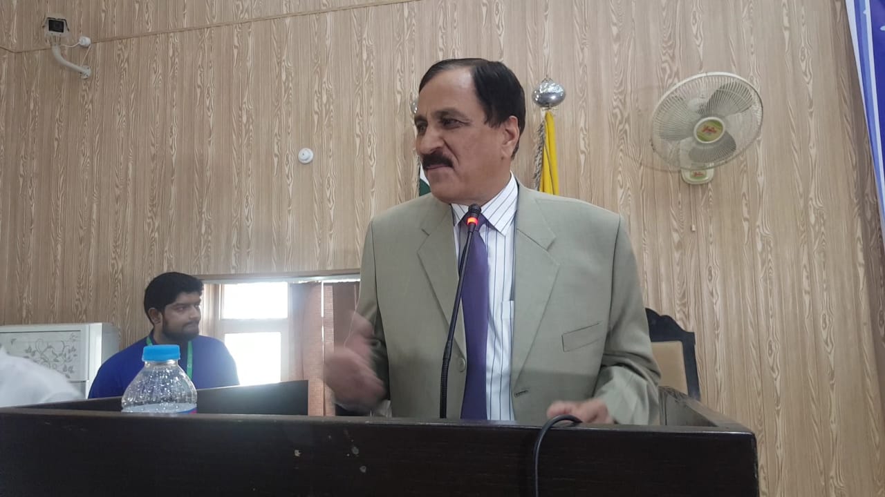 Motorway, police, conducted, road, safety, seminar, at, mirpur, university, students, participated, with, great, concern