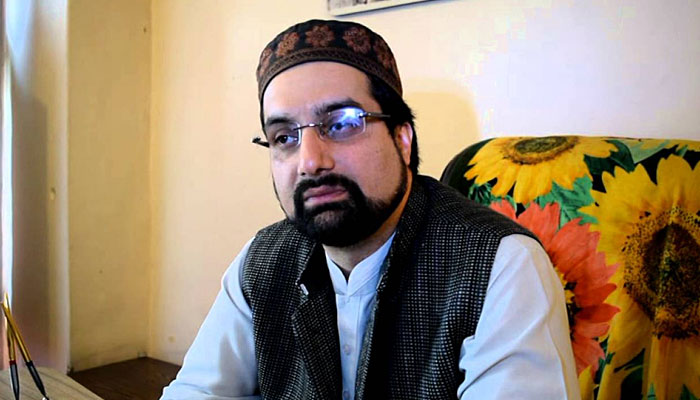 The government's policy against Mir Sadiq is based on revenge, Hurriyat Conference
