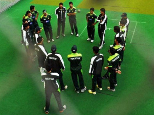 The eyes of young cricketers were shouted with flashing dollars