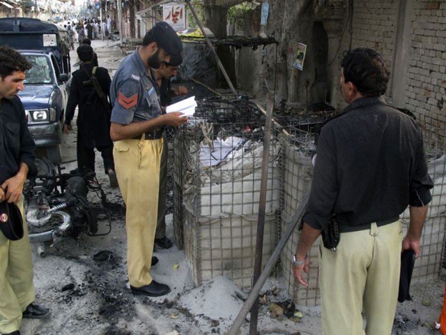 A police officer injured in a police check post attack in Dera Ismail Khan