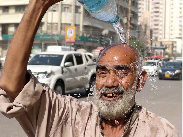 Heat wave fear again in karachi