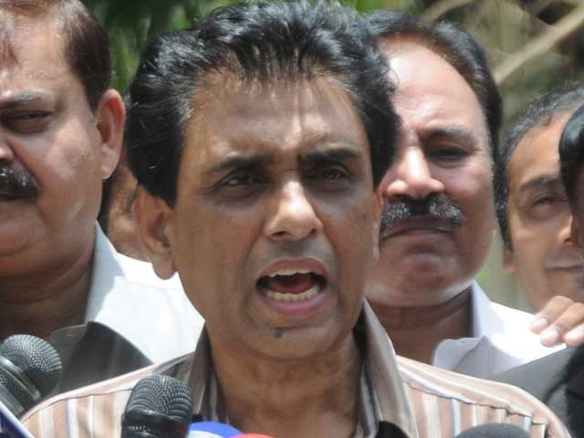 Farooq Sattar works at Bahadurabad and stand with us, Khalid Siddique Siddiqui