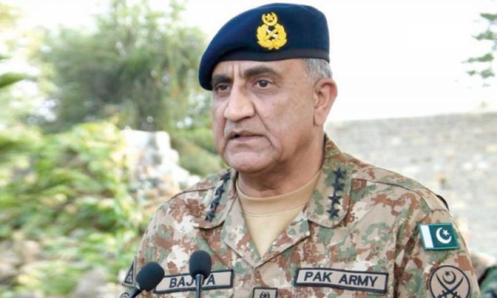 Army chief meets Uzbekistan government delegation