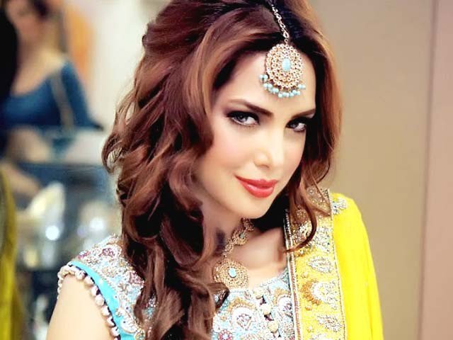 Not limited to movies, got a good role TV play i will definitely do it, Saima Azhar