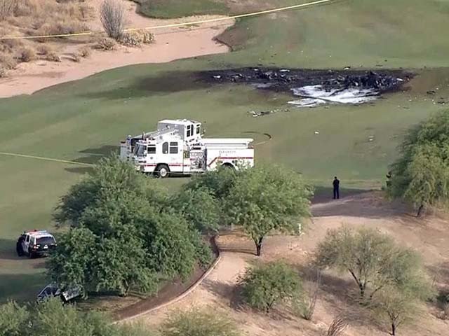 Passenger plane crashes in US, 6 peoples killed