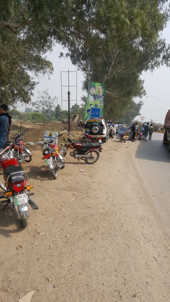 motorway, police, started, operation, against, motorcycles, without, helmets, rawat, police
