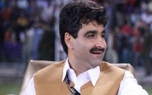 Imran Khan dismissed the name of care taker Chief Minister Khyber Pakhtunkhwa Manzoor Afridi after opposition objection, PTI