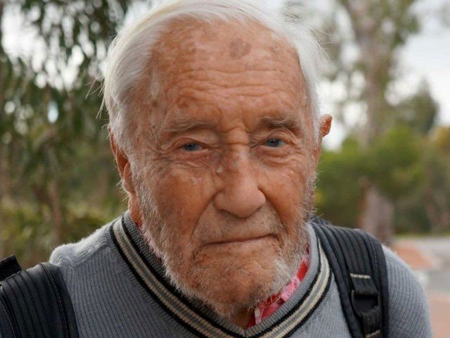 Australian scientist announces to embrace death voluntary May 10