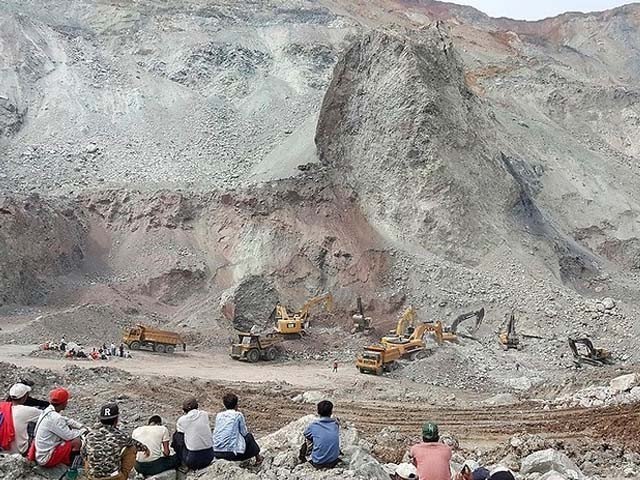 14 mins dead due to precious stones of mine in Myanmar