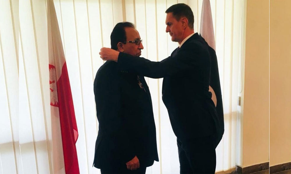 High Polish Honor for the Pakistani Embassy Dr. Khalid Memon