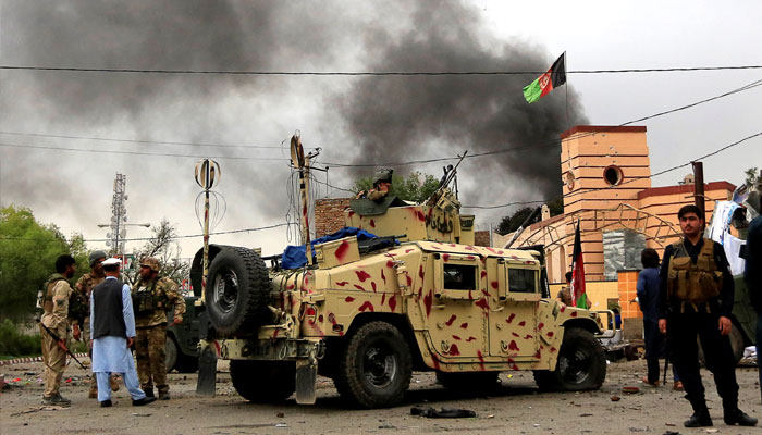 ISIS attack on Jalalabad, government building, 10 killed, 8 invaders killed