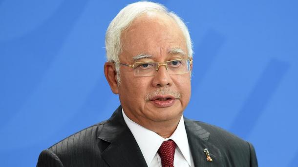 Exporting a large number of cash and jewelry from Malaysia's former Prime Minister Najib Razzaq