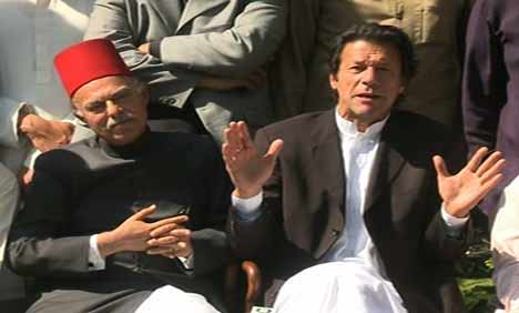 Nawab of Bahawalpur join the Tehreek-e-Insaf