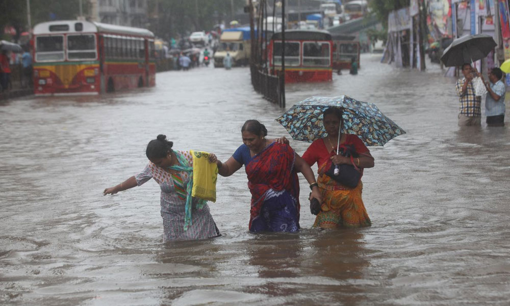 Tropical rain in Uttar Pradesh, 9 people killed