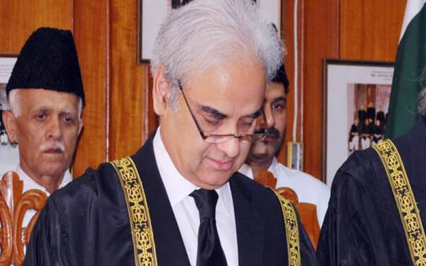 Who is the caretaker Prime Minister Justice (R) Nasirul Mulk?
