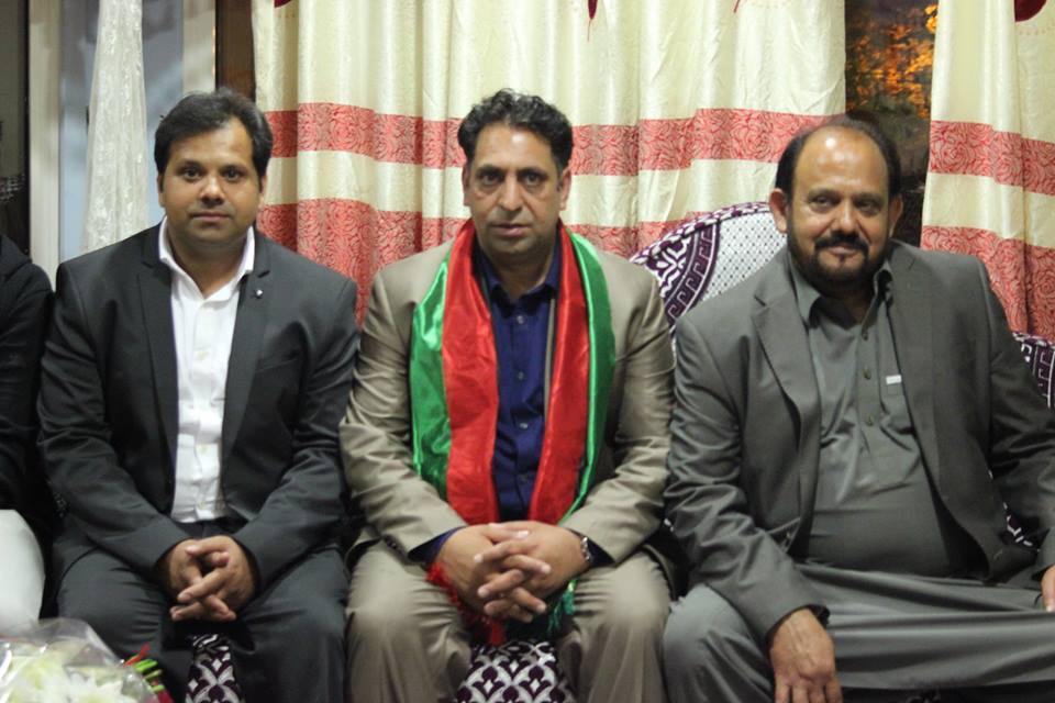 Haji, muzzamal, hussain, organized, an , dinner, in, honor, of  chaudhry, muhammad, razzaq, dhal, newly, elected, PRESIDENT, PPP, FRANCE