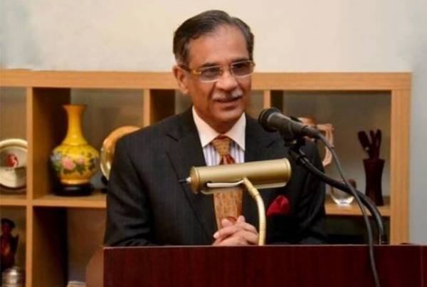 Give suicide threat to your family, court will not change its decision, remarks of Chief Justice's in the corruption case