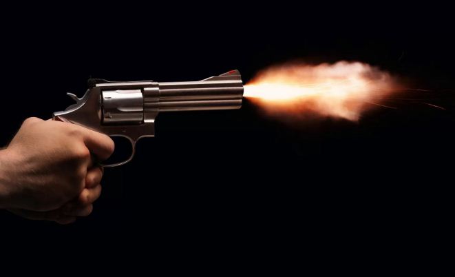 Kāmoke: Firing at ritual fort