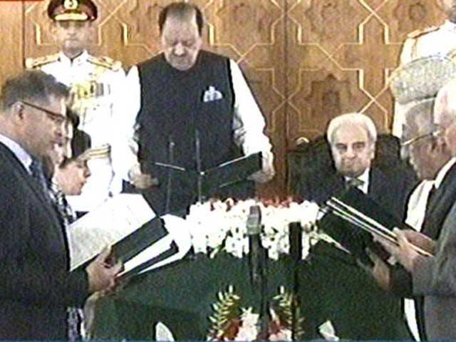 The 6-member treasury federal cabinet took oath