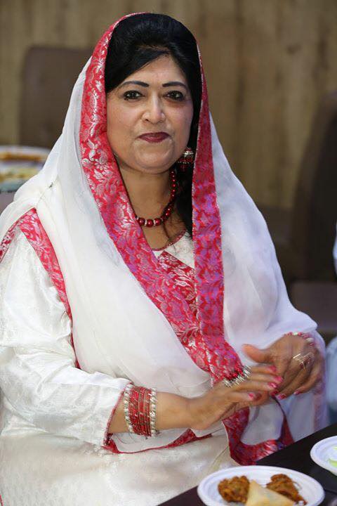 PRESIDENT, PPP, FRANCE, CH MUHAMMAD RAZAQ DHAL, ARRANGED, AFTAR, DINNER, IN, FAVOR, OF, PAKISTANI, COMMUNITY, OF, PARIS