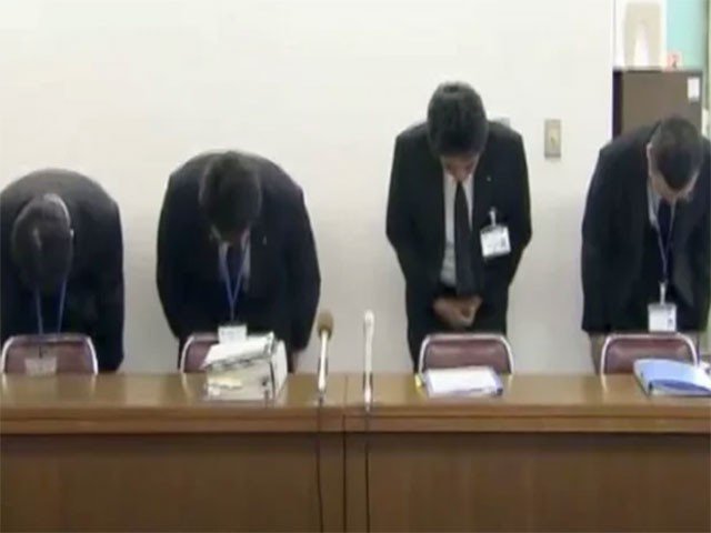 Officials in Japan were expensive for lunch 3 minutes before the scheduled time