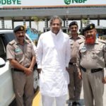 Former prime minister Shahid Khaqan Abbasi's car tricks