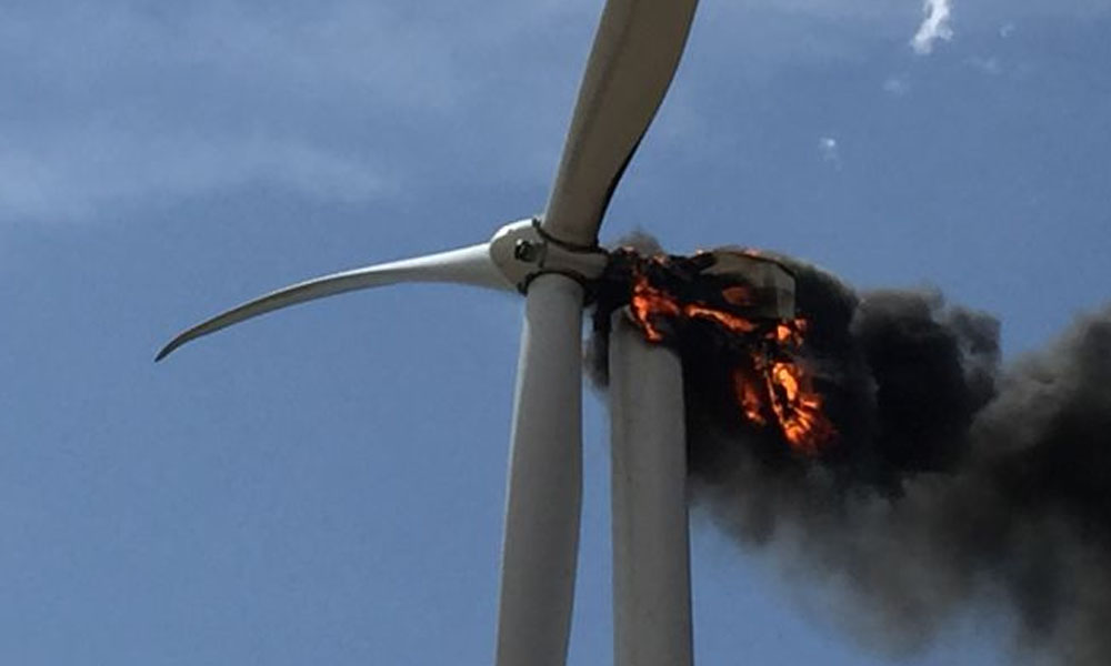 Wind turbines burnt in fire in Britain