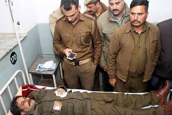 Occupied Kashmir: 2 policemen killed, 3 wounded in check post