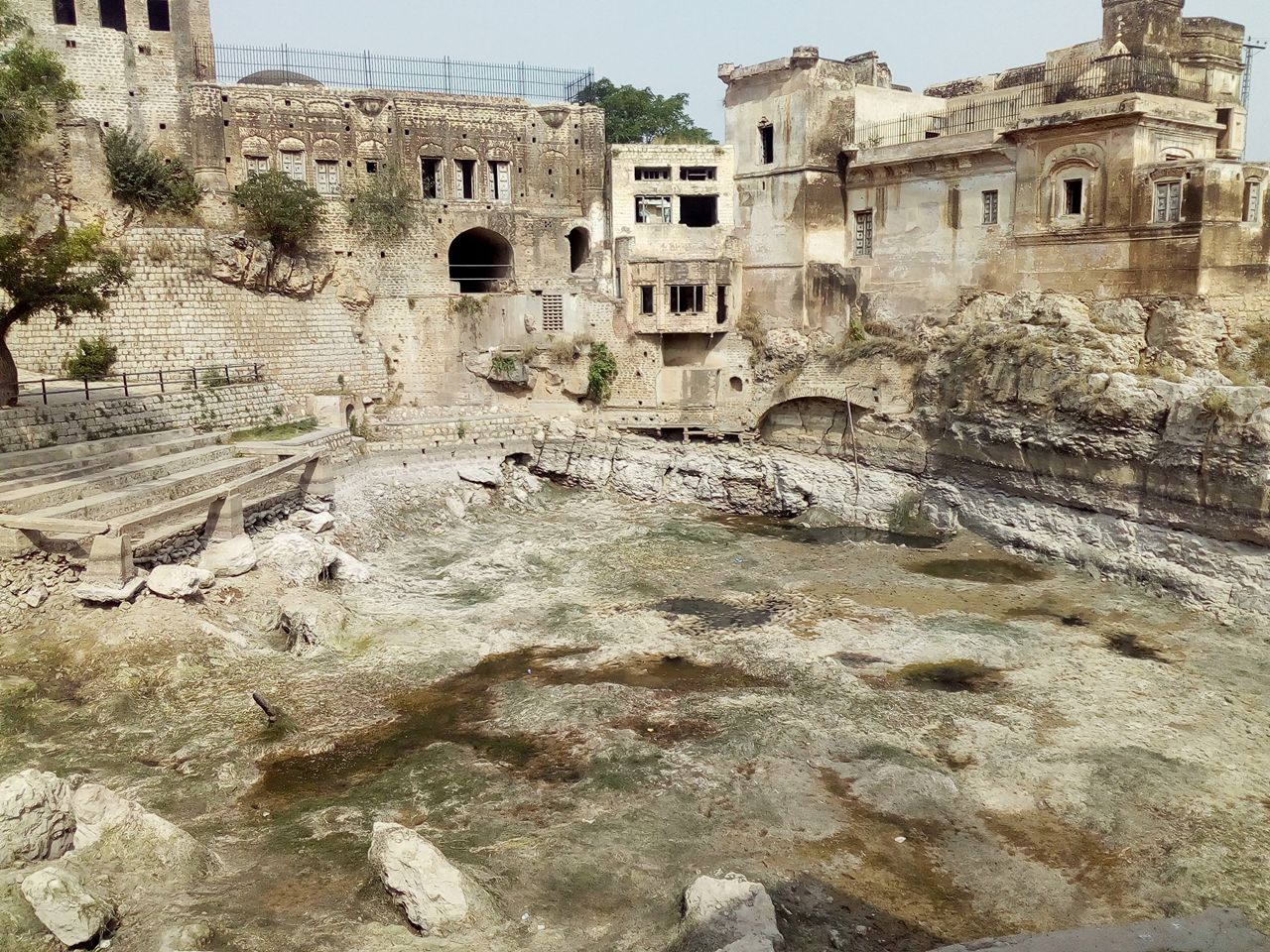 Katas Raj and Amarkan Nazar