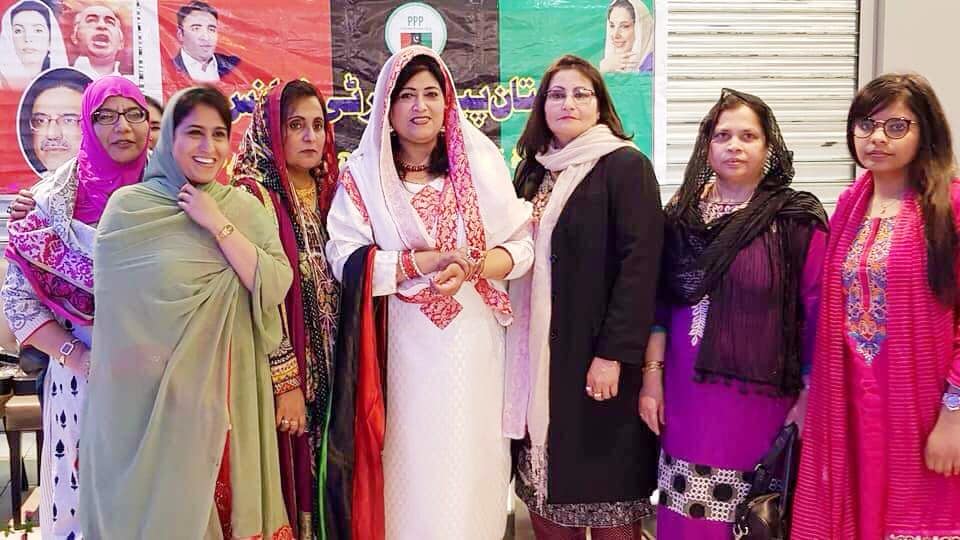 PRESIDENT, PPP, FRANCE, CH MUHAMMAD RAZAQ DHAL, ARRANGED, AFTAR, DINNER, IN, FAVOR, OF, PAKISTANI, COMMUNITY, OF, PARIS