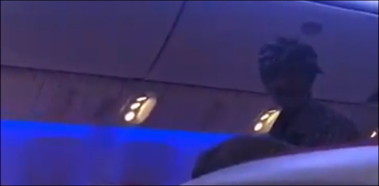 Who was begging begging in international flights?