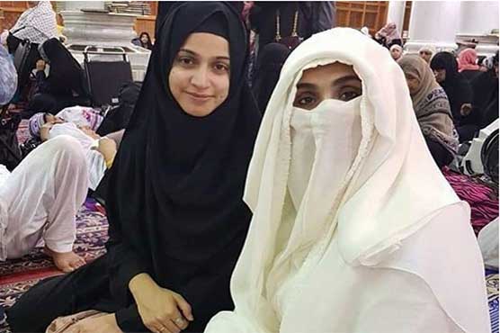 During the payment of actor Nooraki Umrah, Imran Khan and Bashir met