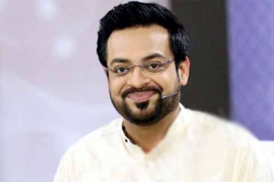 Aamir Liaqat without any certificates issued certificates failed