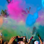 Clarified marathon in Moscow, on the other hand, the colors of the arts were scattered