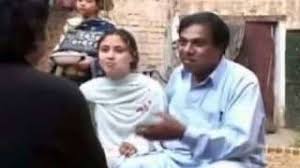 IF, YOU, SEE, LAHORI, HUSBAND, AND, WIFE, FIGHTING, EACH, OTHER, DO NOT, STOP, TO, ASK, WHAT, IS, HAPPENING, YOU, WILL, LOST, YOURS