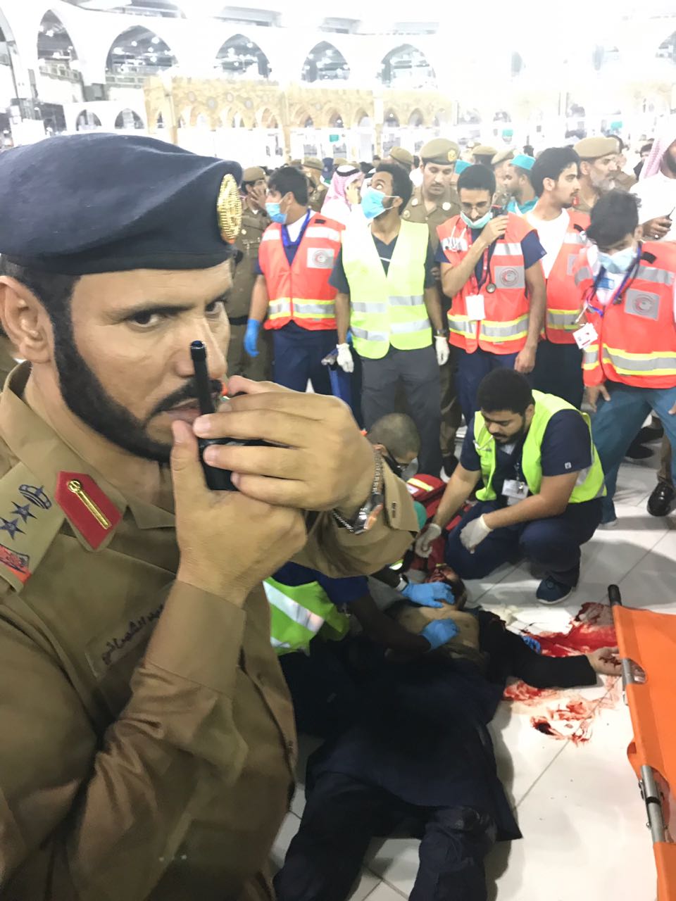 A, Pakistani, aged, about ,35, years, old, jumped, from ,the, top, roof, of, KHANA KAABA ,and ,died, at, the, spot