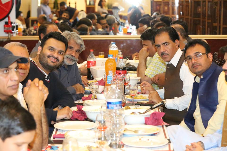 ABRAR KAYANI, BUSINESS MAN, AND, AFZAN SHAHNAWAZ, ARRANGED, AFTAR DINNER, IN, FAVOR, OF, JOURNALIST, COMMUNITY, AT, SHAHNAWAZ, RESTAURANT, PARIS