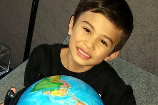 Kid remember the configurative name of all countries