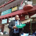 Pakistan Awami league candidate Asghar Ali Mubarak congratulations to anti-candidate Sheikh Rashid Ahmed went to Lal Hawailey on victory presented sweets