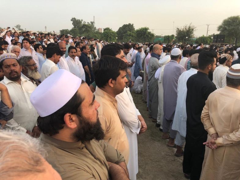 MIAN MUHAMMAD HANIF, CE, PMLN, FRANCE, PARTICIPATED, IN, FUNERAL, PRAYER, OF, BEGUM KALSOOM NAWAZ