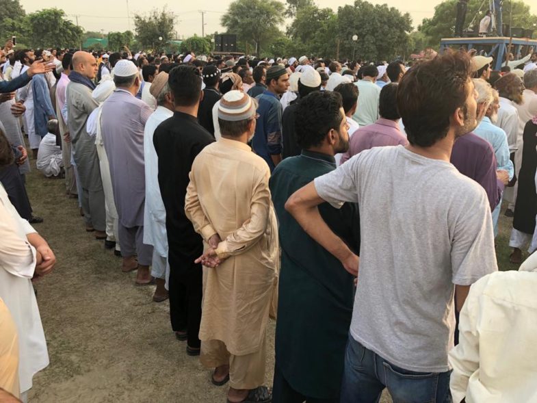 MIAN MUHAMMAD HANIF, CE, PMLN, FRANCE, PARTICIPATED, IN, FUNERAL, PRAYER, OF, BEGUM KALSOOM NAWAZ