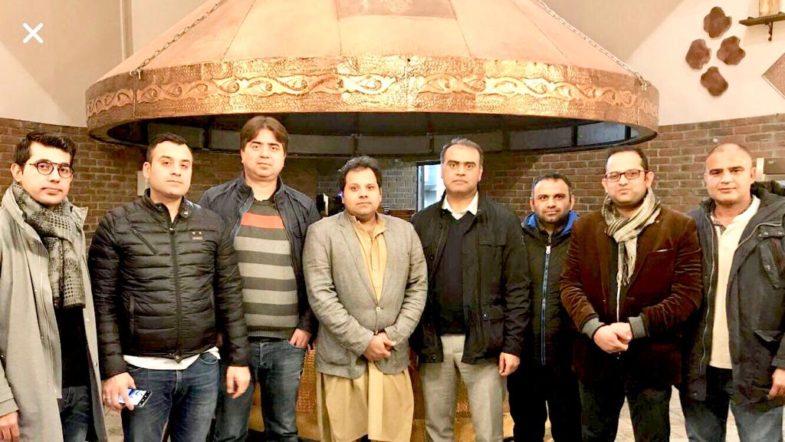 SIBT E MUZAMMIL, VICE PRESIDENT, PMLN, FRANCE, ORGANIZED, DINNER, IN, FAVOR, OF, PMLN, YOUTH WING, FRANCE